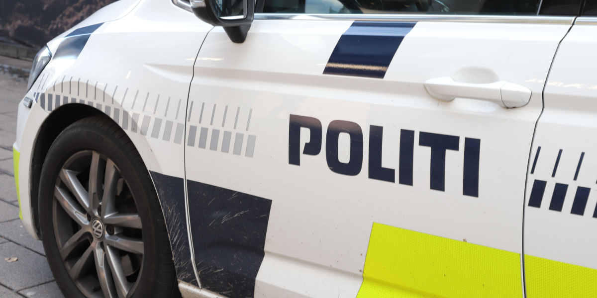 42 hentet hjemme eller på arbejde under politiaktion