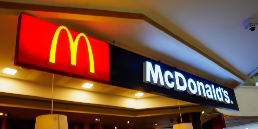 McDonalds dropper kunstig intelligens: Kunde fik absurd ret serveret