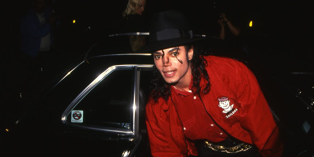 Mere end 14 år efter hans død: Nu kommer der ny musik fra Michael Jackson