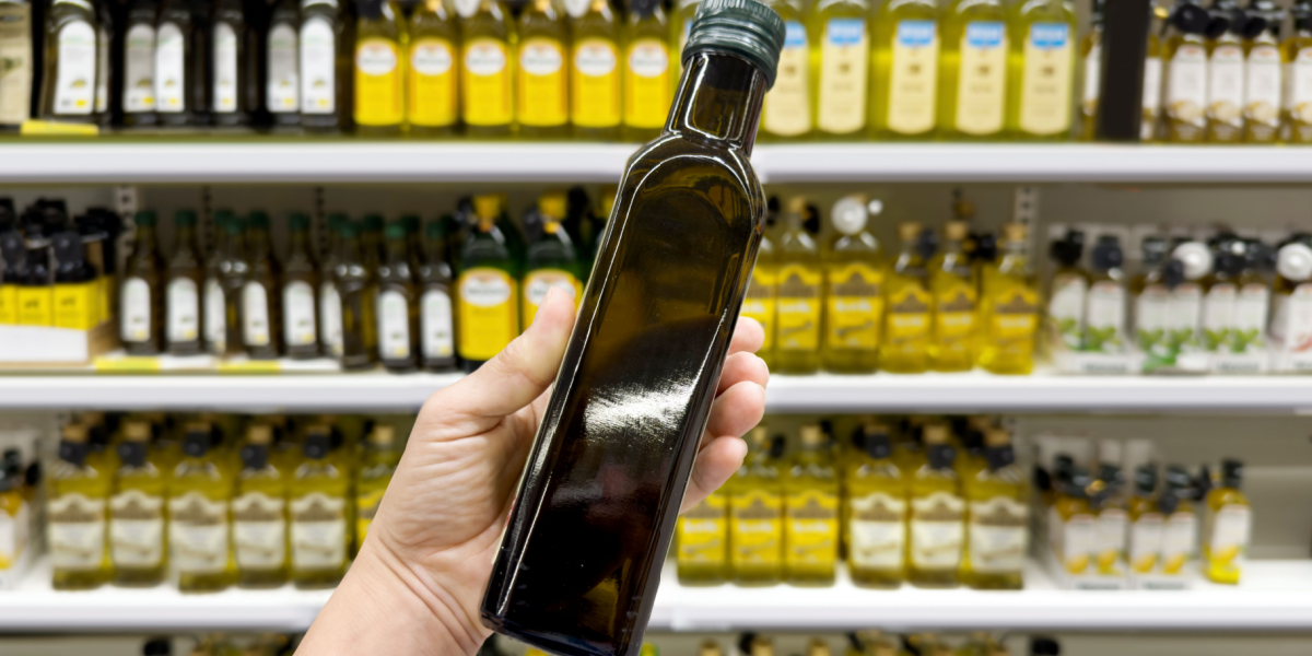 Matte og slidte møbler? Sådan kan olivenolie give dem nyt liv