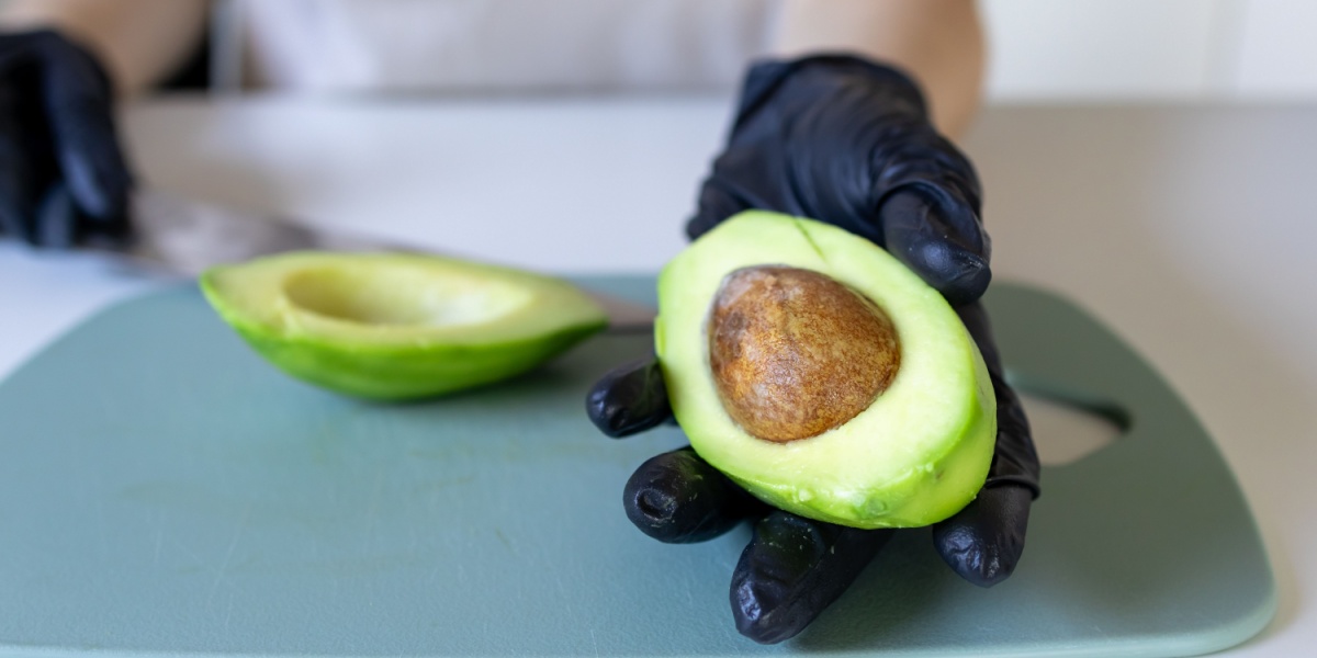 Flere metoder: Sådan tjekker du, om en avocado er moden