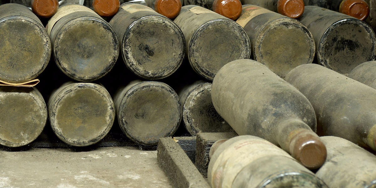 Verdens mest mytiske vin kommer på auktion: Du skal “bare” af med …