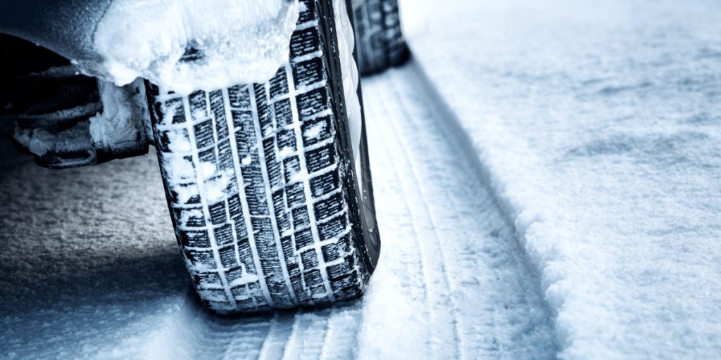 Dækspecialist: 5 største dæktips til at spare penge på din bil denne vinter