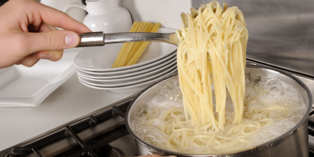 Sådan koger du den perfekte pasta på bare 1 minut