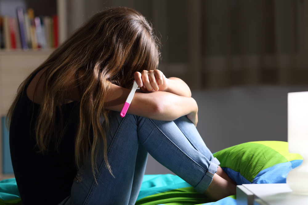 Vil ændre dansk abortlov: Piger på 15 år skal ikke have tilladelse fra forældre