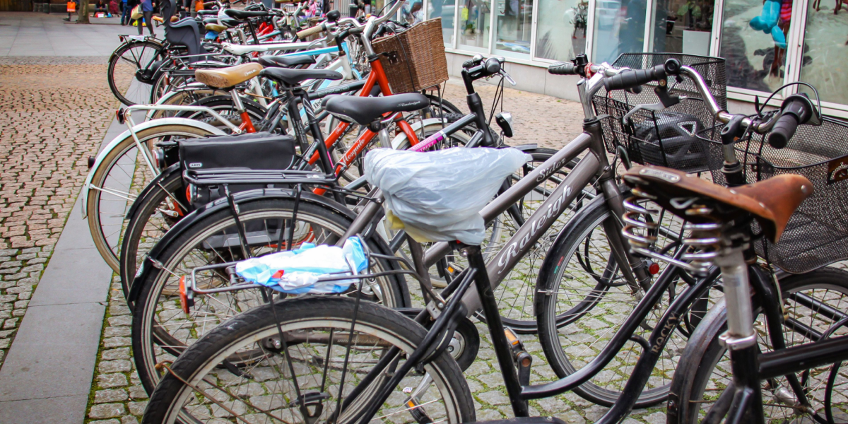 Godt nyt til midtjyder: Fra denne dag bliver det gratis at tage cyklen med i tog, bus og letbane