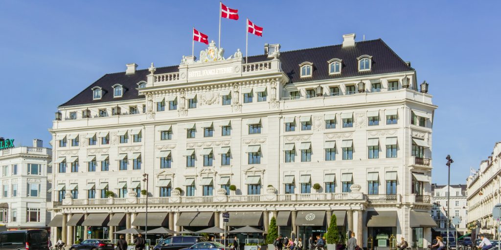 Rådhusets mødelokaler var ikke gode nok: Så tog socialforvaltning på D’Angleterre