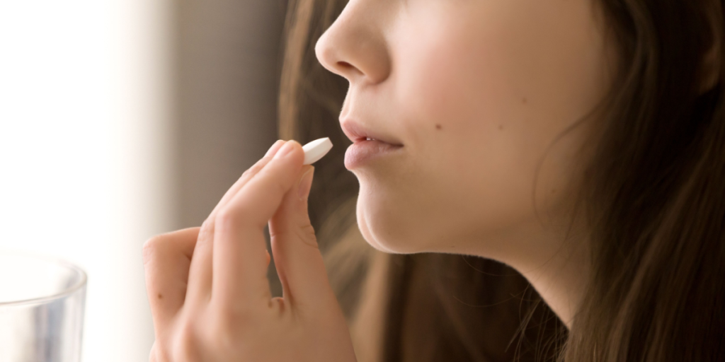 Kan skade din lever: Læge advarer mod populær smertestillende medicin