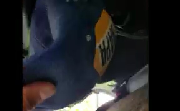 Kræver kun en bold: Dette geniale trick fjerne buler i bilen