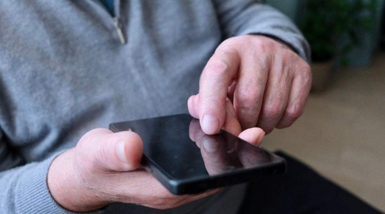Er du en af dem? 5.000 danskere har modtaget vigtig SMS fra deres forsikring