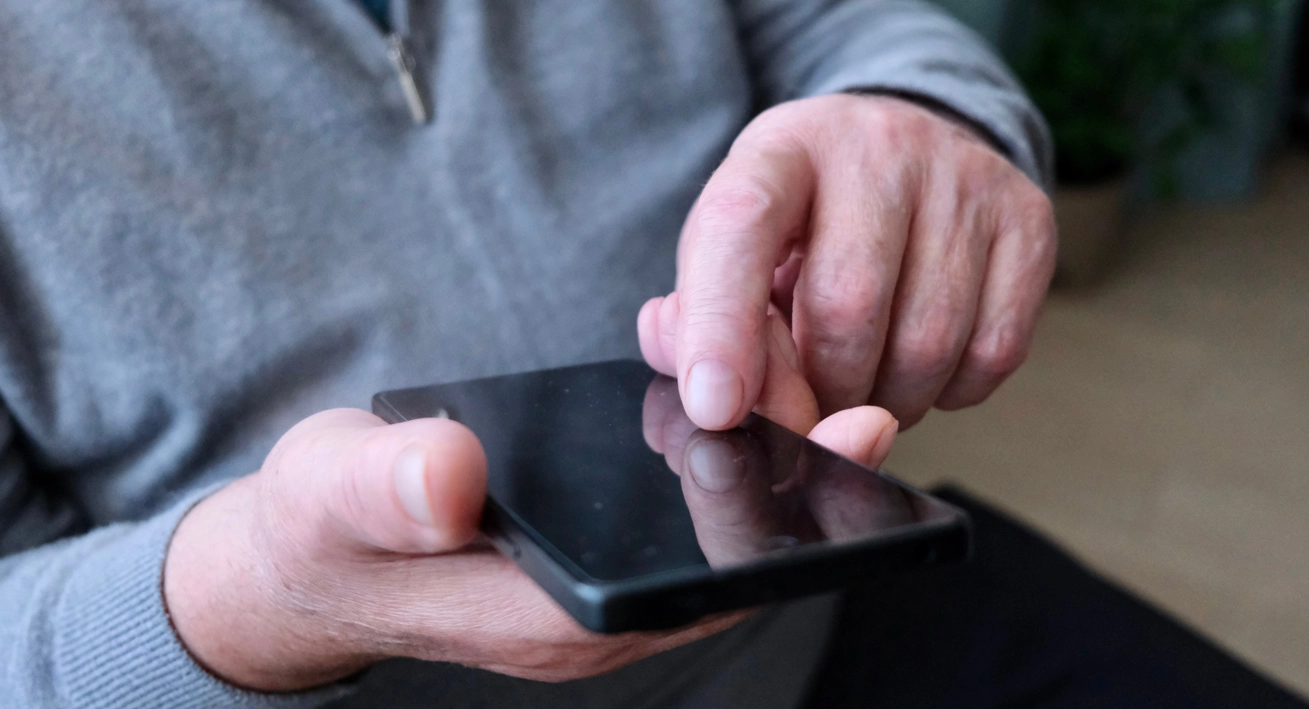 Hvis du hører dette ord i telefonen, skal du straks lægge på