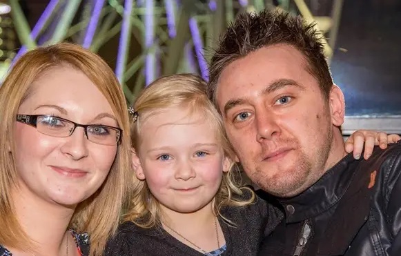 Døende far skriver et brev til sin kræftramte 5-årige datter: Læs hans hjerteskærende råd til hende
